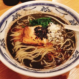 黒ごま担々麺(麺座風水 （メンザフウスイ）)