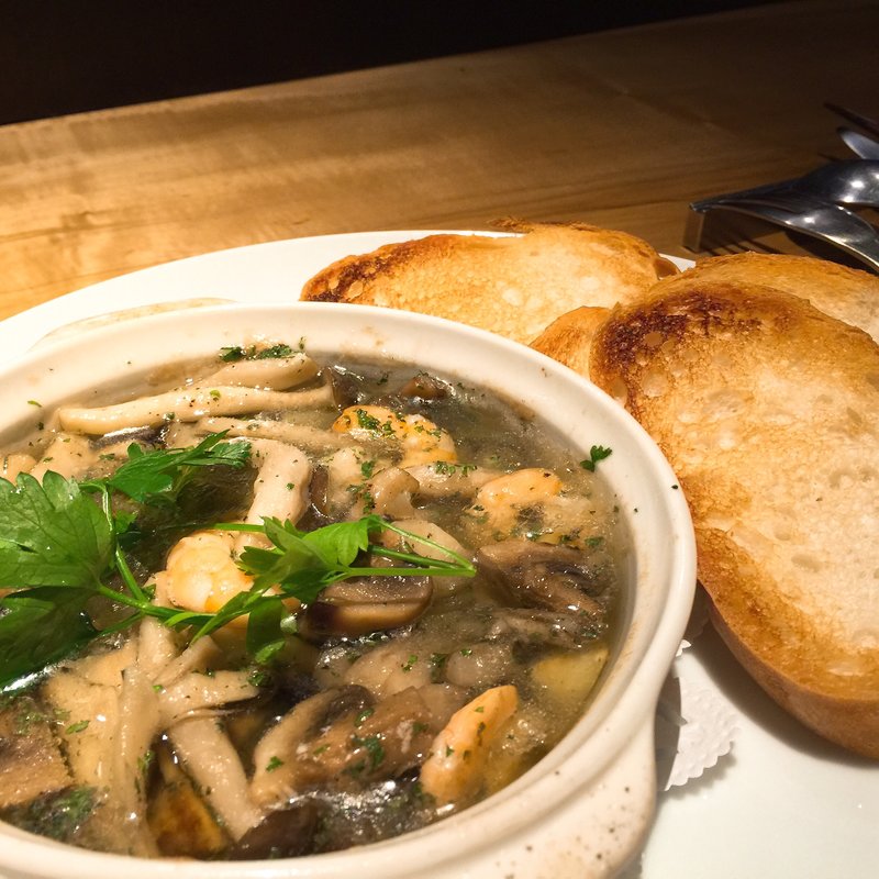 木の子と小海老のアヒージョ(MARC(マール))