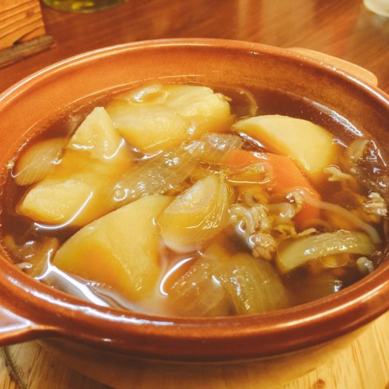 肉じゃが(煮込み屋 じもん )