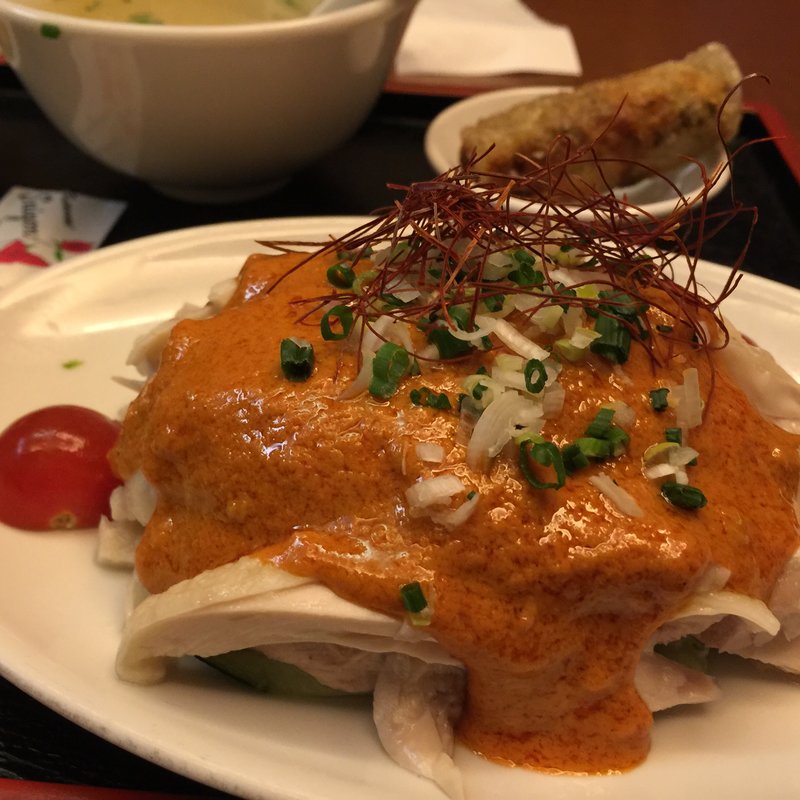 蒸し鶏セット(サイゴン丸の内店)