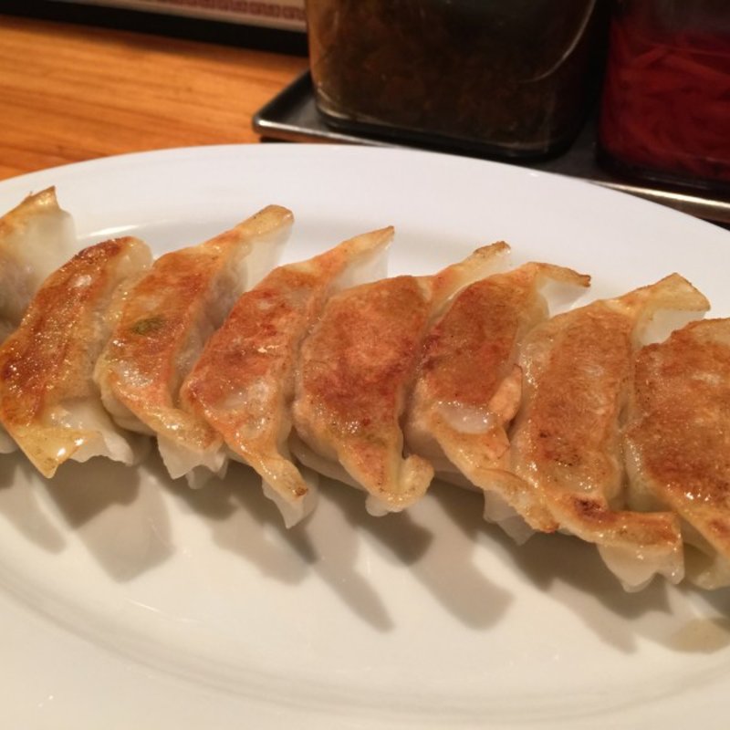 餃子(博多ラーメン清水屋 )