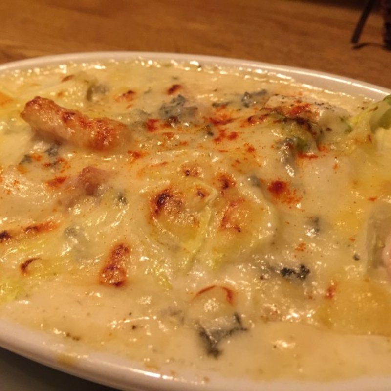 白菜とベーコンのグラタン仕立てコルゴンザーラチーズソース(トリップ)