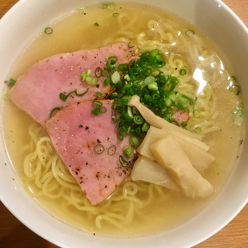 塩ラーメン(GRILL KING （グリルキング）)