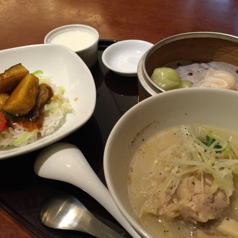 冬のハーフ&ハーフ(謝朋殿 シャホウデン イオンレイクタウンkaze店)