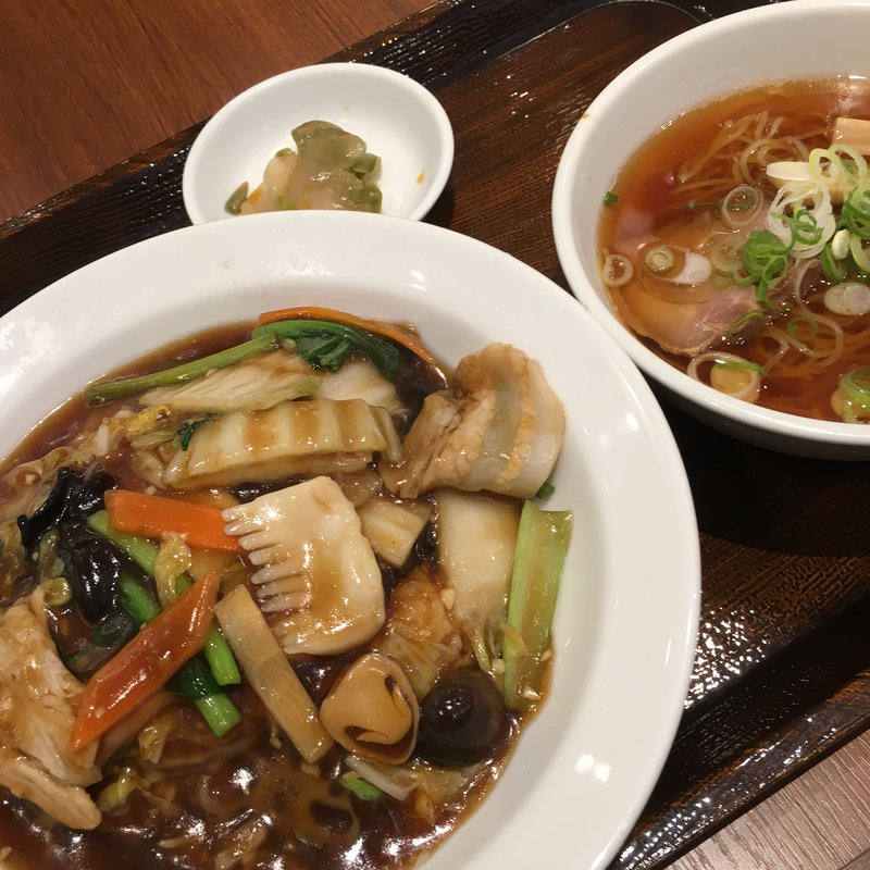 かけご飯半拉麺セット(紅虎餃子房 ピオレ明石店)