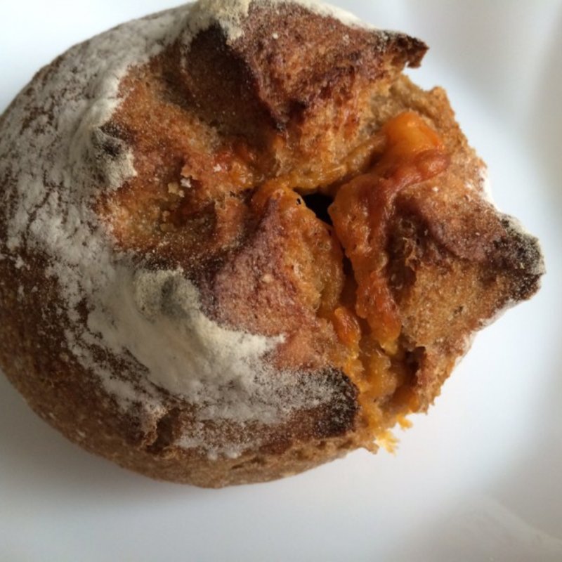 チェダーチーズのカンパーニュ(ブーランジェ リュネット)