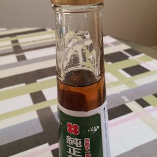 玉絞めごま油(油茂製油)