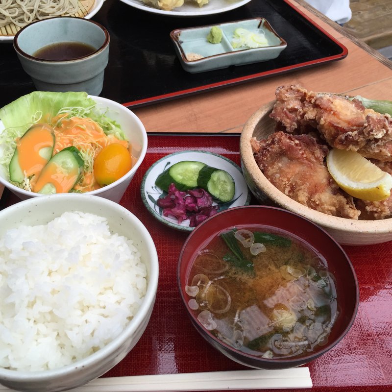 ジャンボ唐揚げ定食(尾瀬市場 利根町本店 )