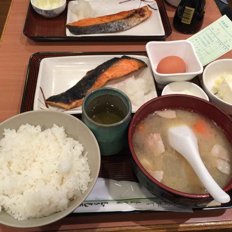 豚汁定食(玉乃光酒蔵 大手町店)