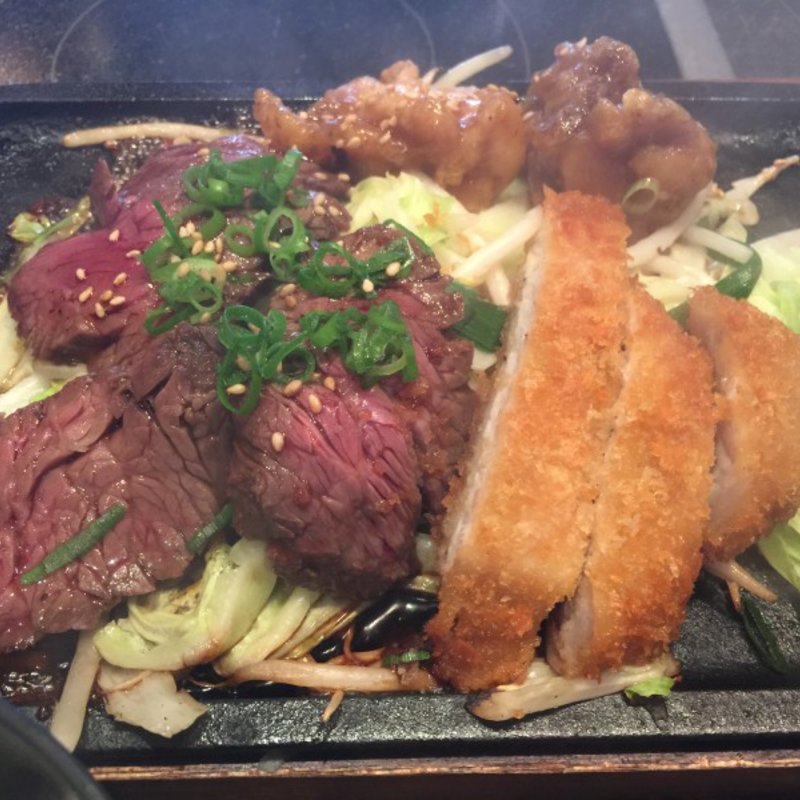 月替わりランチ(もつ福 丸の内)