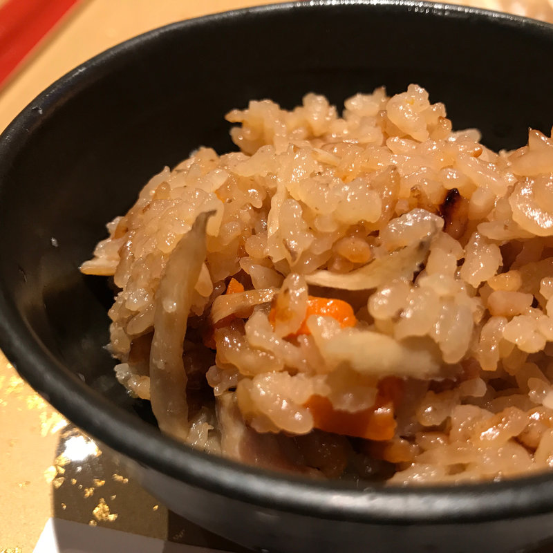 かしわご飯（小盛）(そば茶屋華元本膳庵)