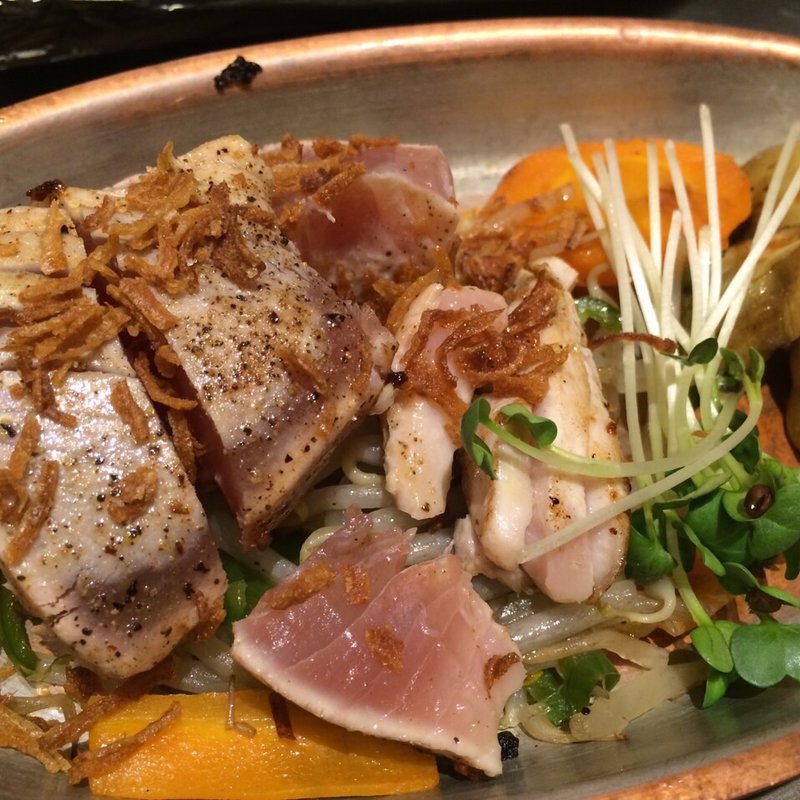 マグロのレアステーキ(寿々の助 越谷レイクタウンKAZE)