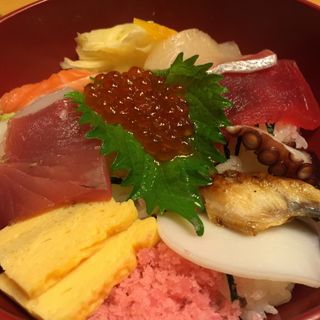 海鮮丼(誠鮨)