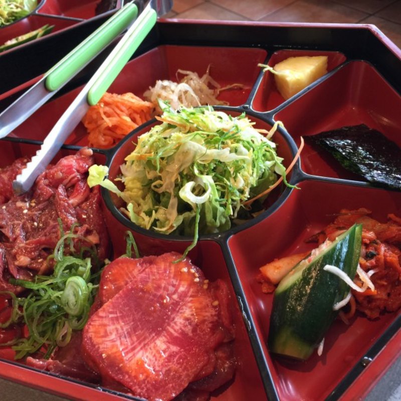 ミックス定食(炭火焼肉味道苑 草加店 )