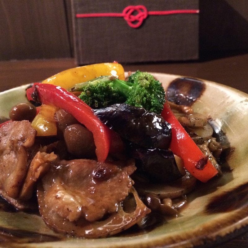 蓮根と豚肉の醤油炒め(きび)