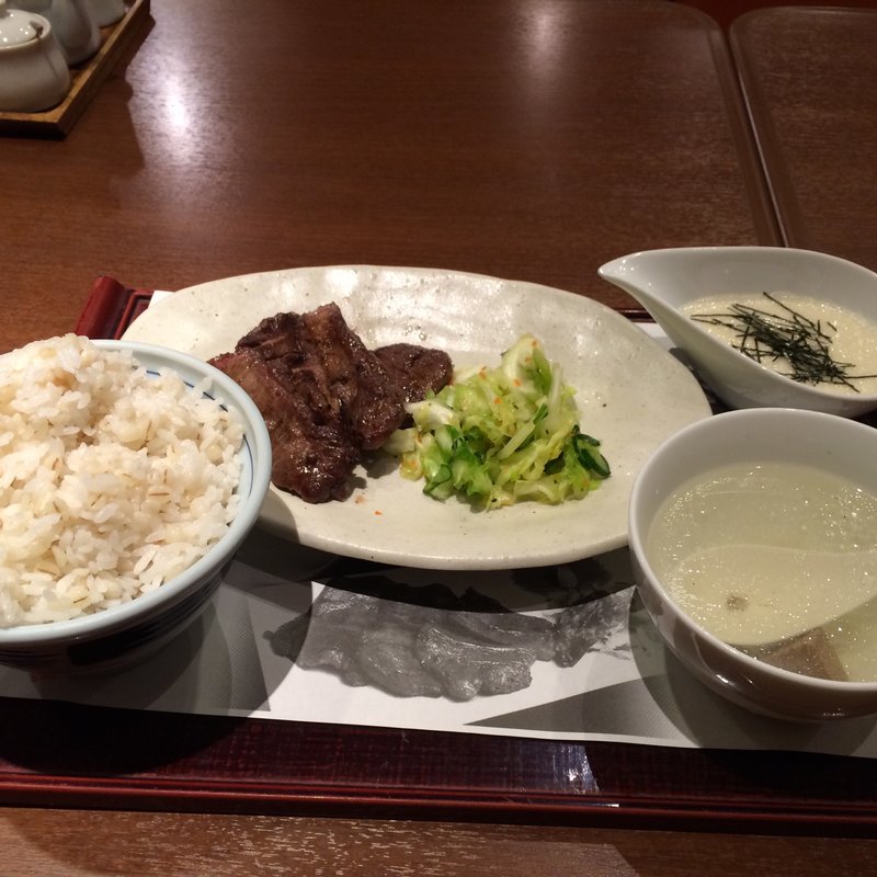 しおや定食(しおや　 NEOPASA駿河湾沼津サービスエリア店 )