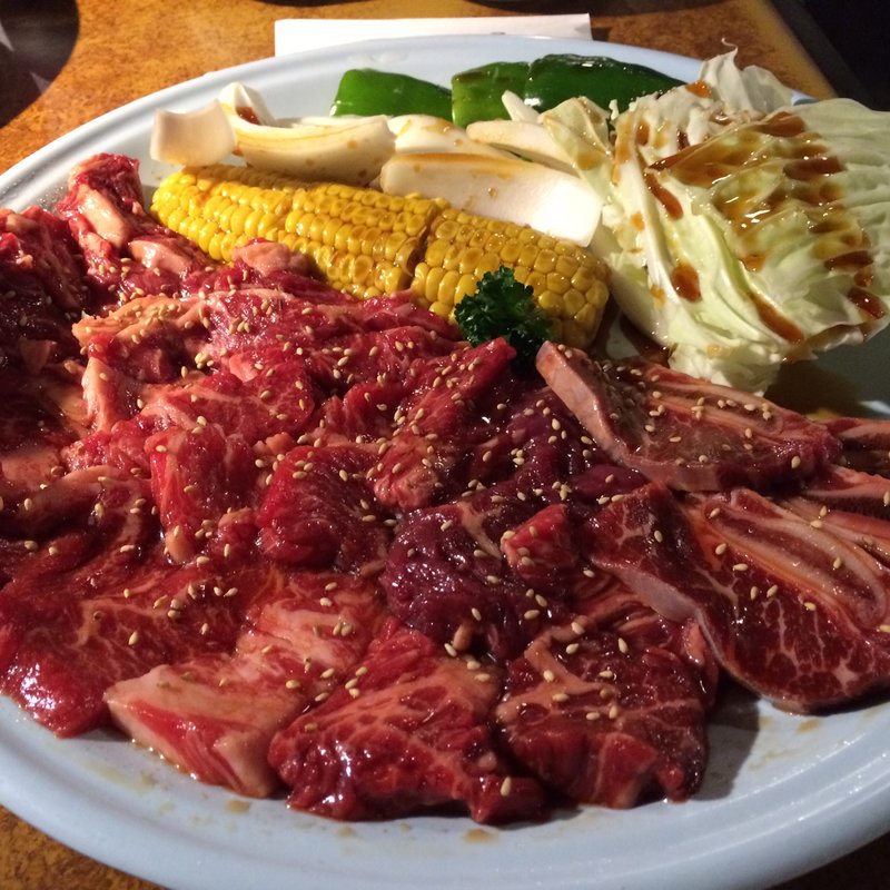 お肉の盛り合わせ(炭火焼肉 七輪 茨木店)