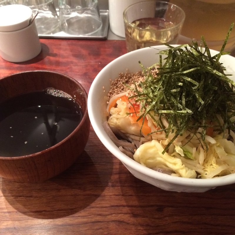 野菜そば（冷・温）(酢重正之・楽)