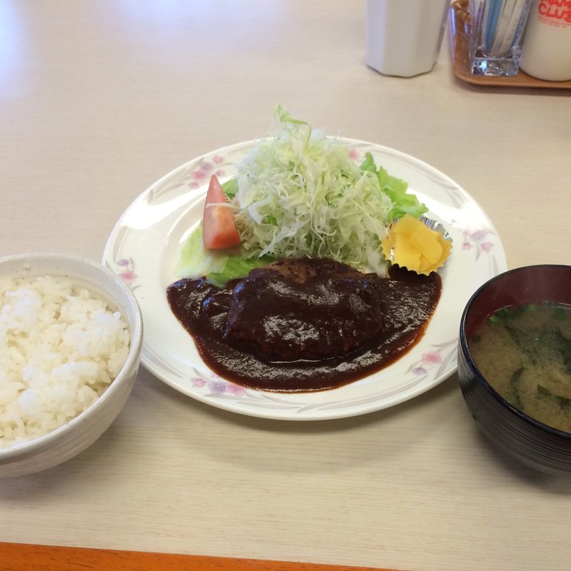 自家製ハンバーグ定食(木かげ2 )