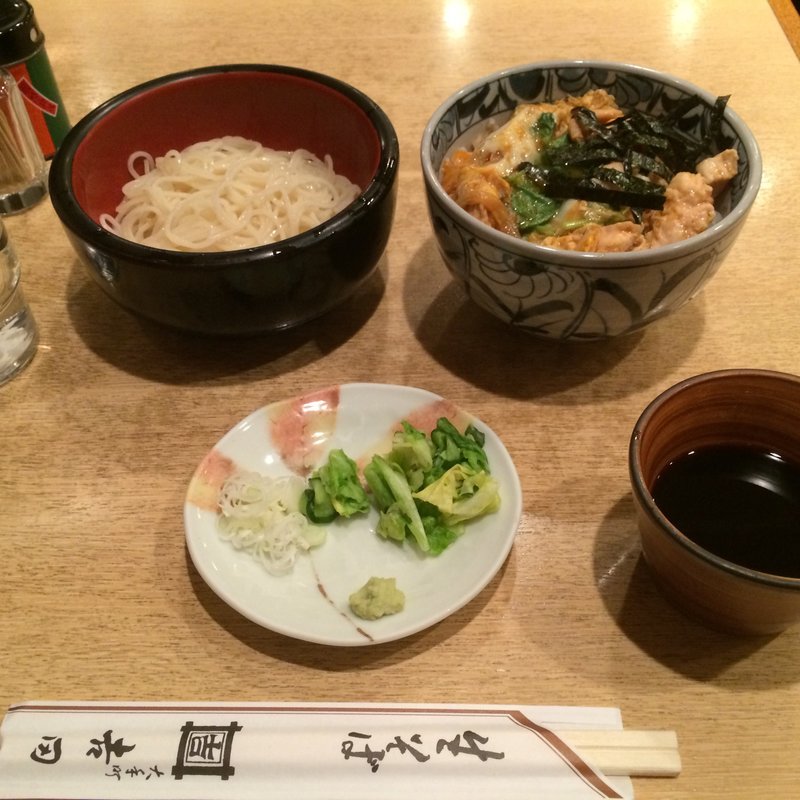 ミニ親子丼セット(吉田)