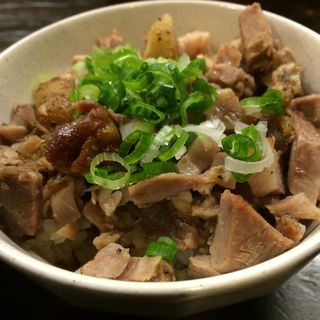 チャーシュー丼(小)(自家製麺中華そば こむぎ)