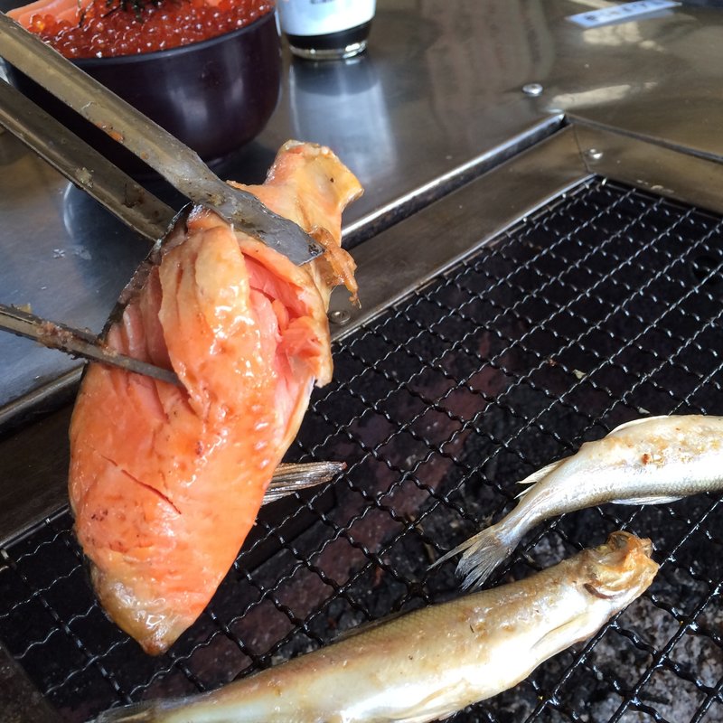 サーモン(喰い処 鮭番屋 （しゃけばんや）)