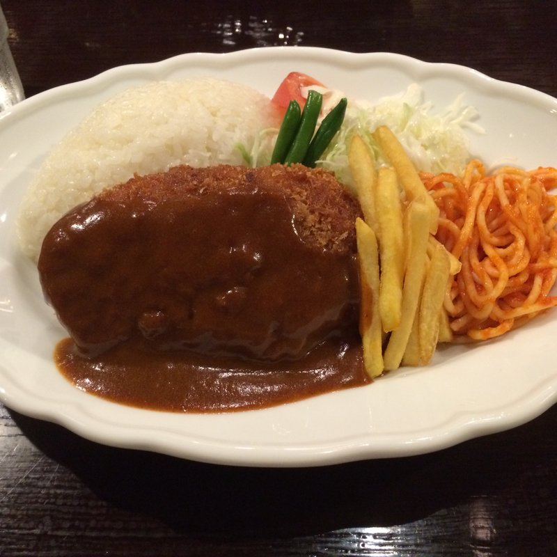 チーズメンチカツのDINDONプレート(丸の内ディンドン ファーストスクエア店)