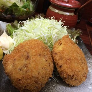チーズ入りコロッケ(串焼ひろ)