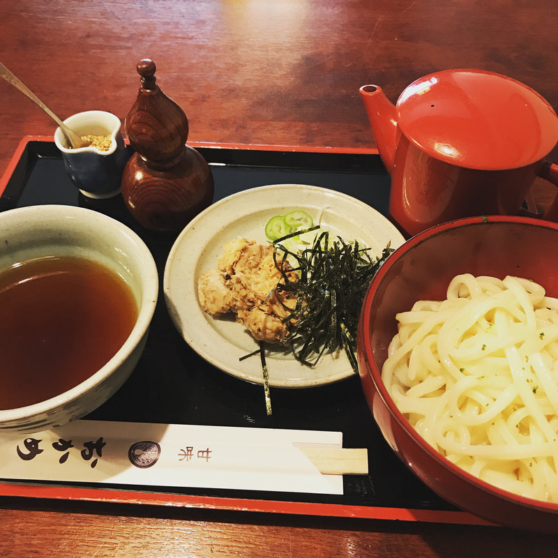 冷やし豚うどん(甘味 おかめ 麹町店)
