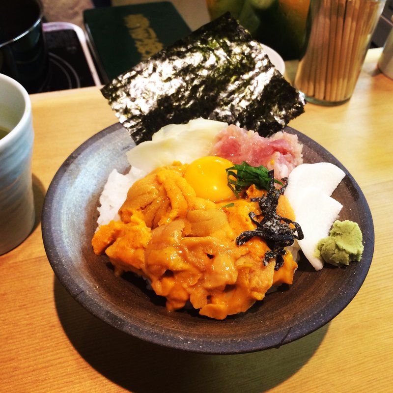 うに食べ比べ丼(うに虎喰 )