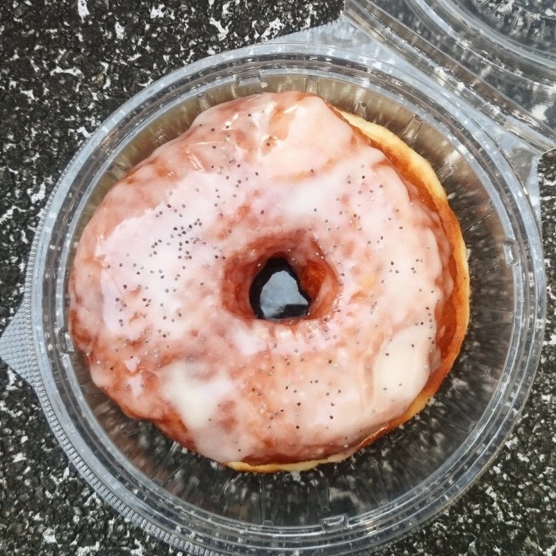 レモンポピーシード(Dumbo Doughnuts and Coffee)