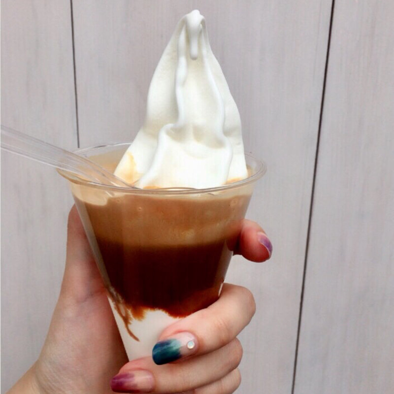 ミルクソフトクリーム エスプレッソ(Groovy Ice Cream GUFO)