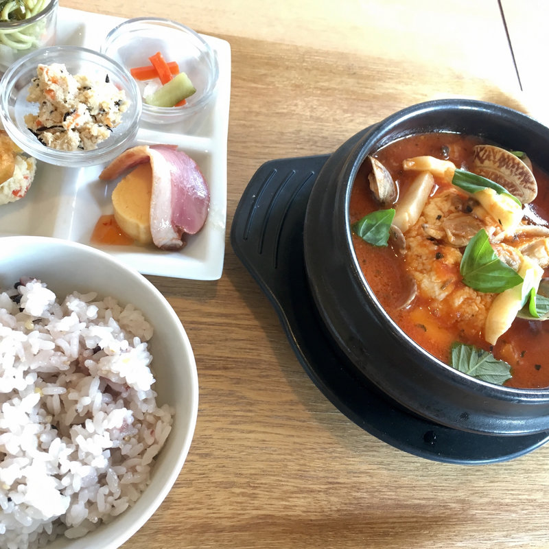 魚介トマトゆし豆腐定食(Beans （ビーンズ）)