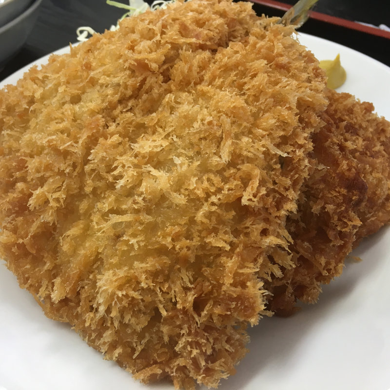 アジ、サメのフライ(とくだ屋)