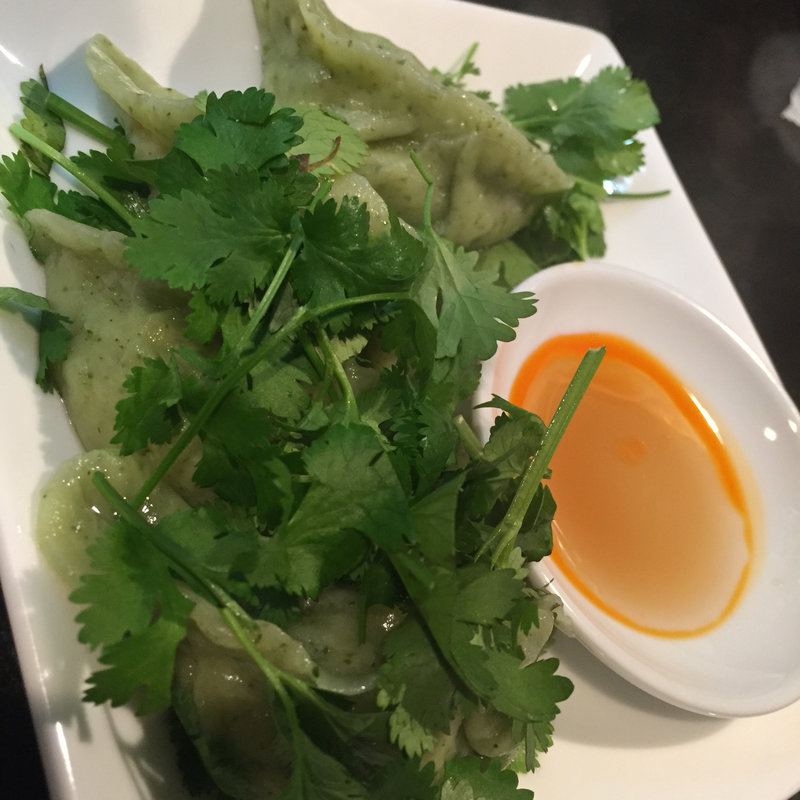 パクチー餃子(タイのお惣菜 ムーちゃん)