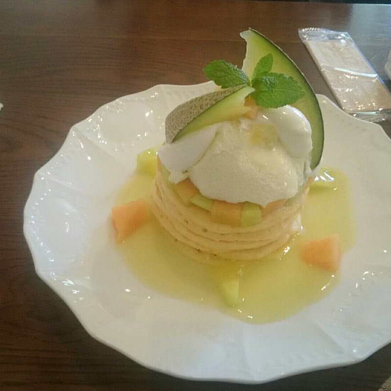 メロンのパンケーキ(カフェ アンジェ)