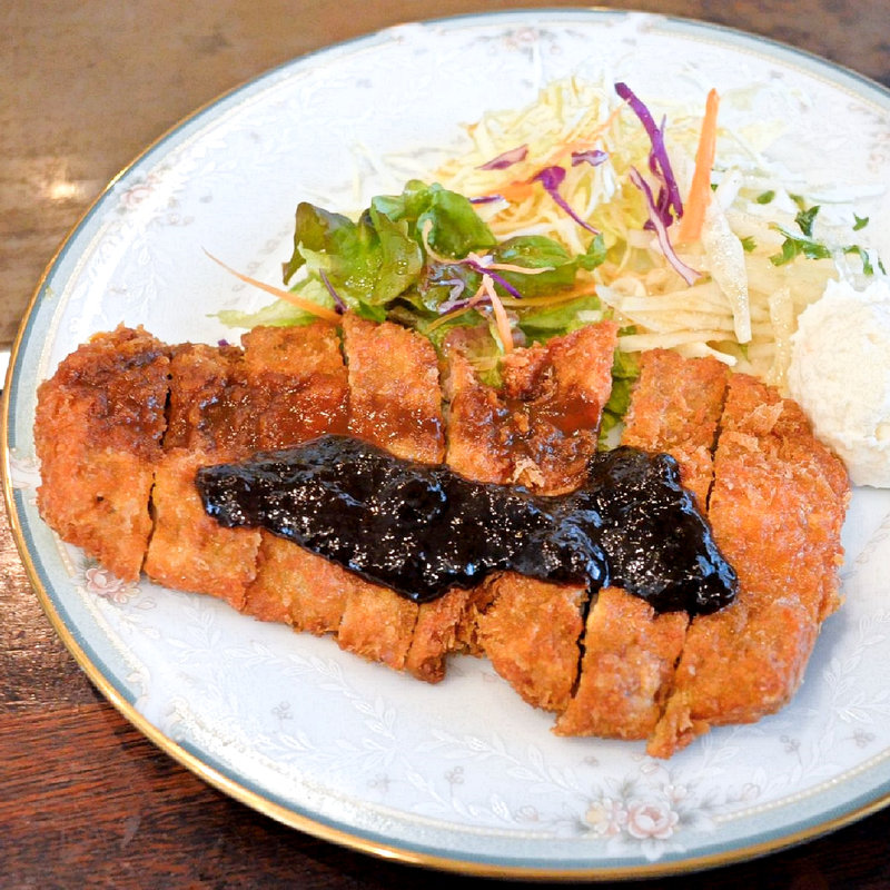 トンカツ(T’s GARDEN （ティーズガーデン）)