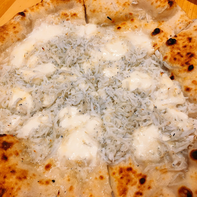 シラスのピッツァ Shirasu(Pizzeria ALLORO ピッツェリア アッローロ)