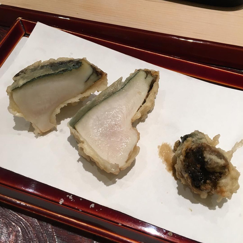 アワビ(てんぷら 近藤)