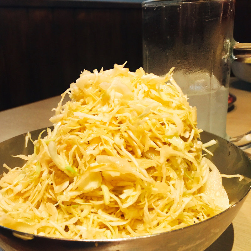 味ん味ん名物 千切りきゃべつ(味ん味ん 相模大野店)