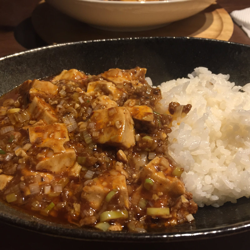 麻婆丼(四川Dining&Bar臥龍　創香 )