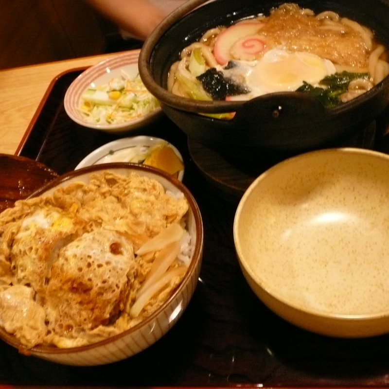 鍋焼きうどん(食事処　松しま)