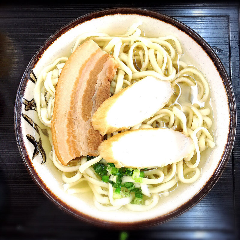 沖縄そば(花笠食堂 （はながさしょくどう）)