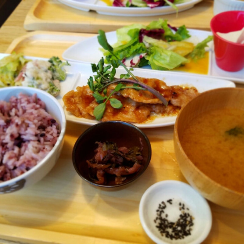 しょうが焼(おぼんdeごはん KITTE博多店 （オボンデゴハン）)