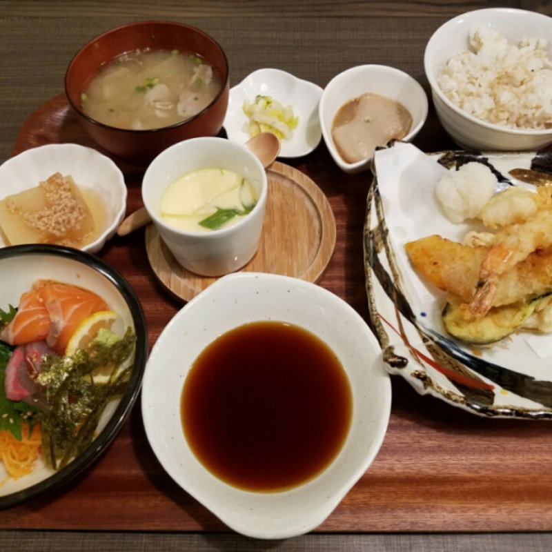 天ぷら御膳(益正 ゆめタウン博多店 （マスマサ）)