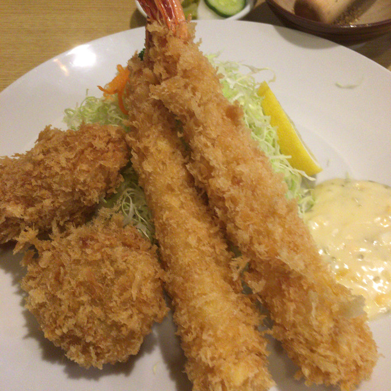 味三昧定食(ヒレカツ・帆立・エビフライ)(とんかつ こがね)