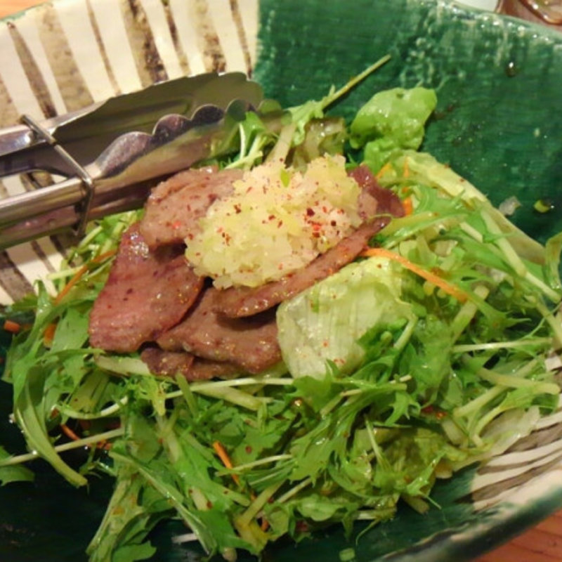 牛タンサラダ(たんか 本店)