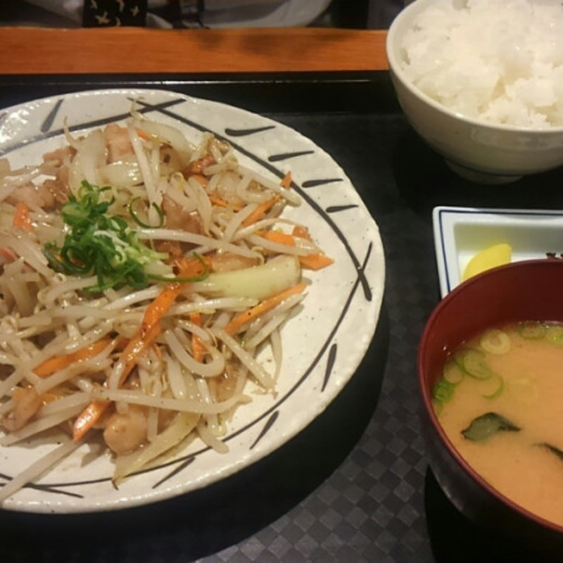 ホルモンタレ焼き(カラフル食堂 那の川店)