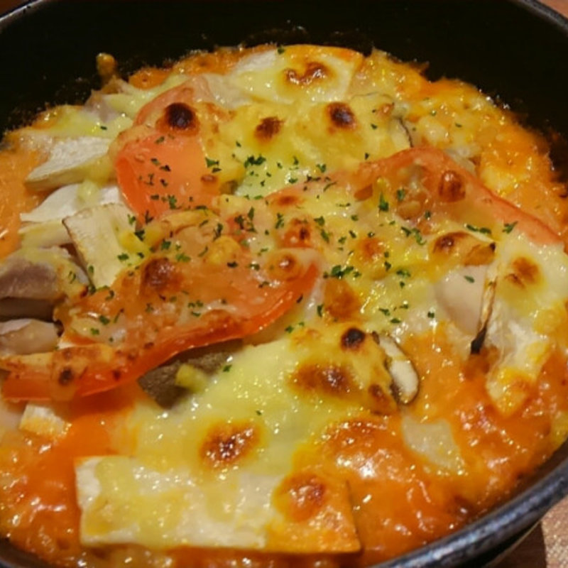 若鶏とエリンギのトマトクリームソース(神戸元町ドリア鳥栖プレミアムアウトレット店 )