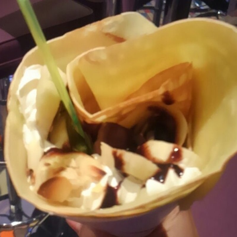 チョコジェラート入りチョコバナナクレープ(ViTO 天神西通り店)